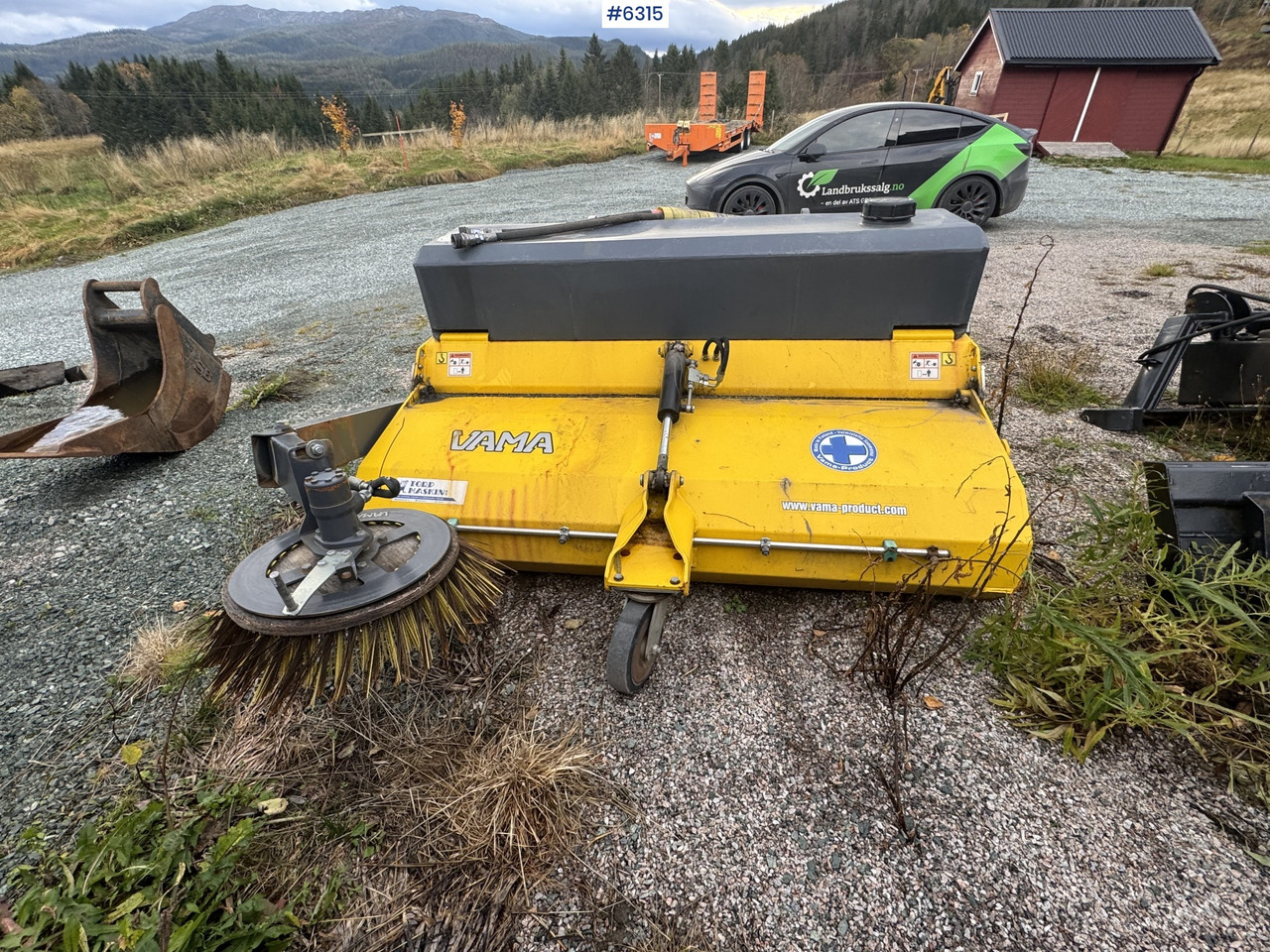 2016 VAMA 2000 Sweeping broom w/ side broom - Perie: Foto 3 2016 VAMA 2000 Sweeping broom w/ side broom - Perie: Foto 3