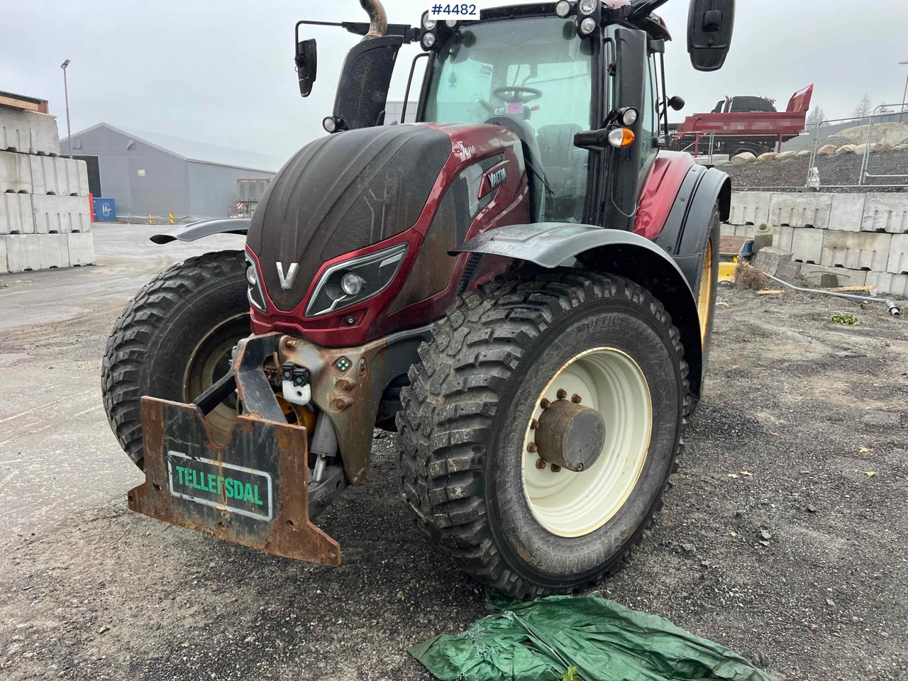 2017 Valtra T234 tractor Plow rigged Tractor - Tractor agricol: Foto 1 2017 Valtra T234 tractor Plow rigged Tractor - Tractor agricol: Foto 1