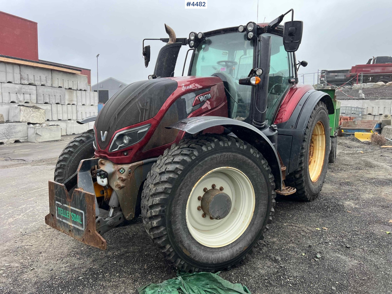 2017 Valtra T234 tractor Plow rigged Tractor - Tractor agricol: Foto 2 2017 Valtra T234 tractor Plow rigged Tractor - Tractor agricol: Foto 2