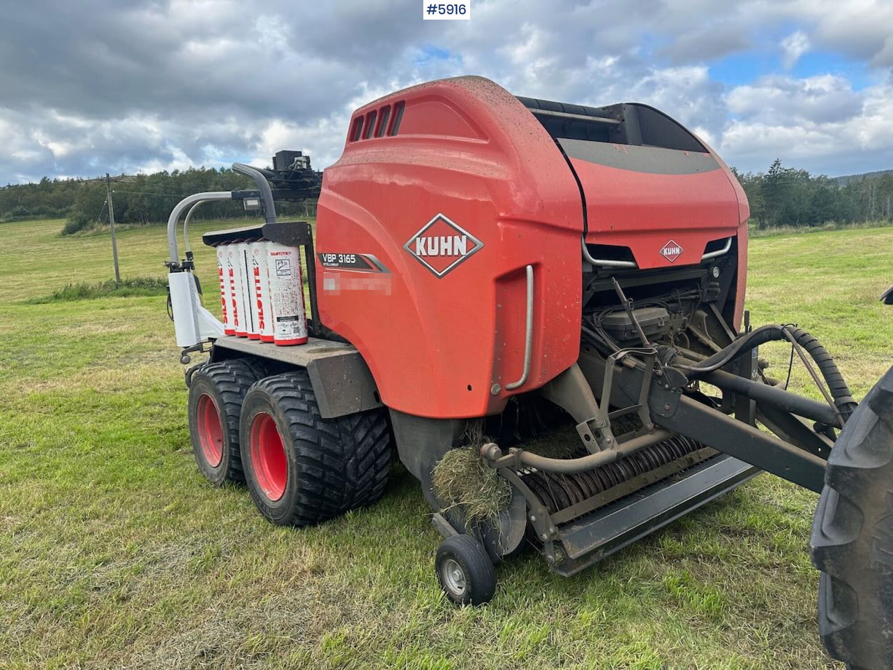 2018 Kuhn VBP 3165 Intelliwrap round baler - Utilaje pentru fân: Foto 2 2018 Kuhn VBP 3165 Intelliwrap round baler - Utilaje pentru fân: Foto 2