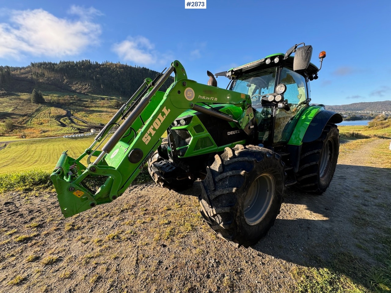 2019 Deutz-Fahr 6120 TV w/front loader and twin wheels - Tractor agricol: Foto 1 2019 Deutz-Fahr 6120 TV w/front loader and twin wheels - Tractor agricol: Foto 1
