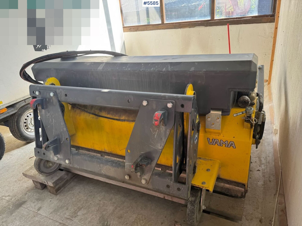 2019 Vama EHK A 2000 sweeper with collector - Perie: Foto 4 2019 Vama EHK A 2000 sweeper with collector - Perie: Foto 4