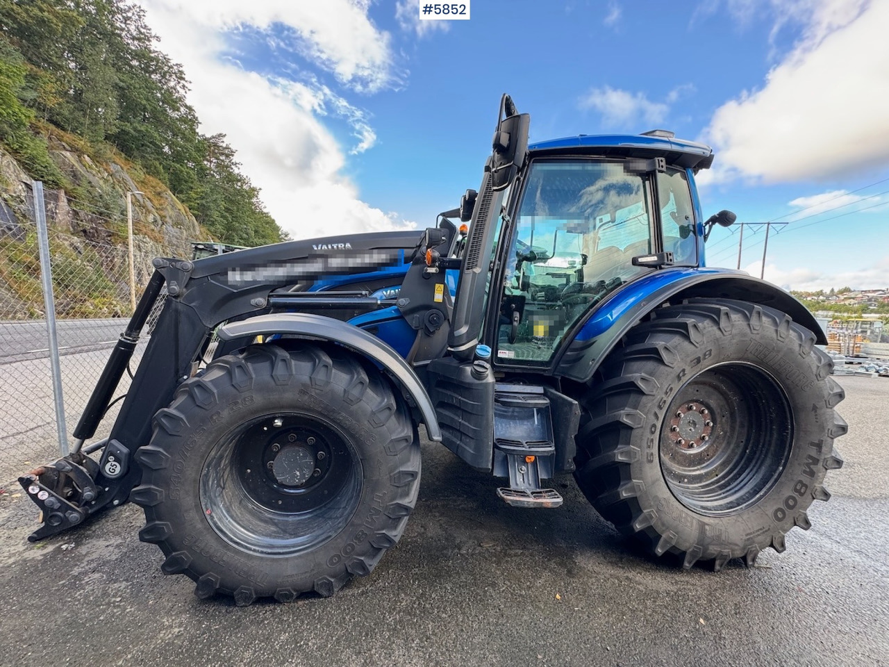 2022 Valtra N175 w/ front loader. - Tractor agricol: Foto 4 2022 Valtra N175 w/ front loader. - Tractor agricol: Foto 4