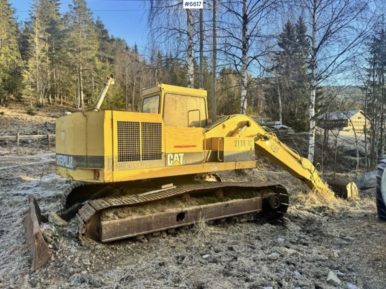 Approx. 1993 Caterpillar 211BLC tracked excavator with bucket. - Excavator pe şenile: Foto 1 Approx. 1993 Caterpillar 211BLC tracked excavator with bucket. - Excavator pe şenile: Foto 1