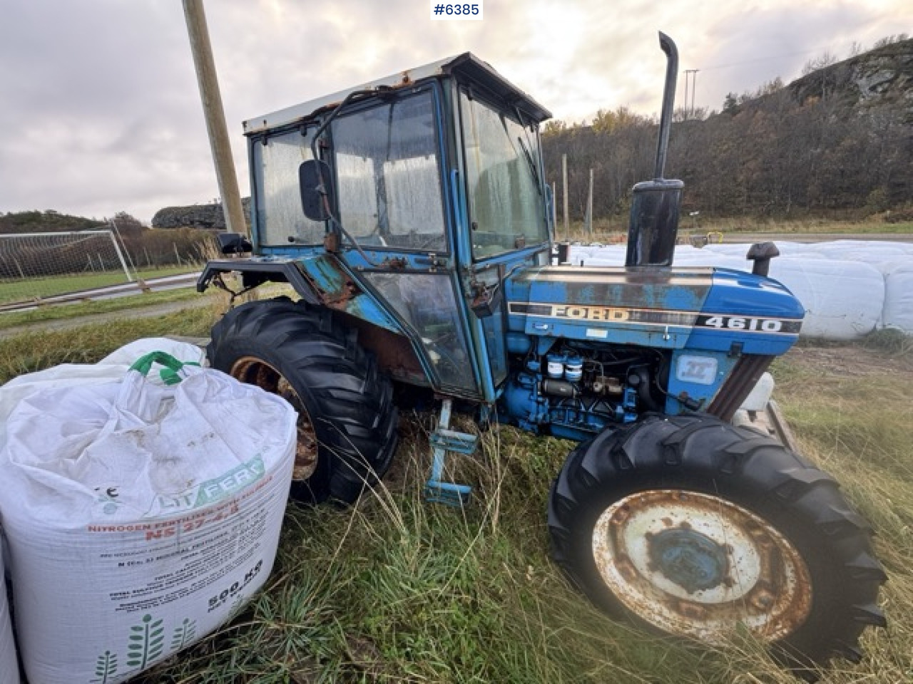 Ford 4610 4x4 tractor. 3,561 hours! - Tractor agricol: Foto 4 Ford 4610 4x4 tractor. 3,561 hours! - Tractor agricol: Foto 4