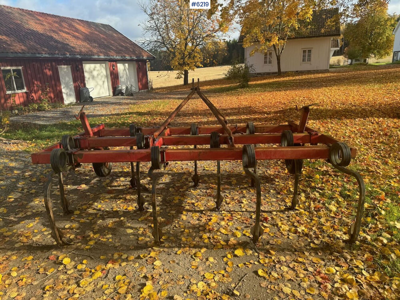 Harrow - Maşină pentru prelucrarea solului: Foto 3 Harrow - Maşină pentru prelucrarea solului: Foto 3