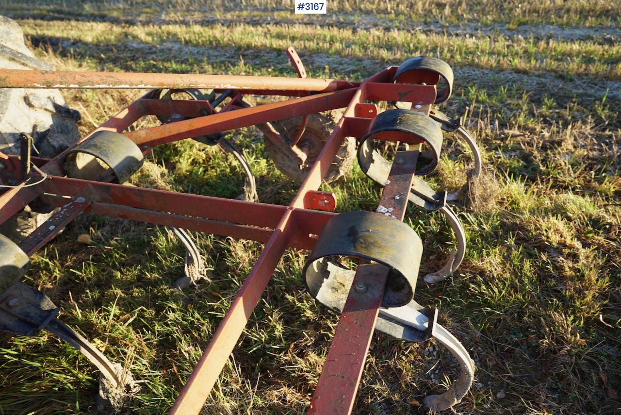 Maşină pentru prelucrarea solului Kongskilde Grubber: Foto 9