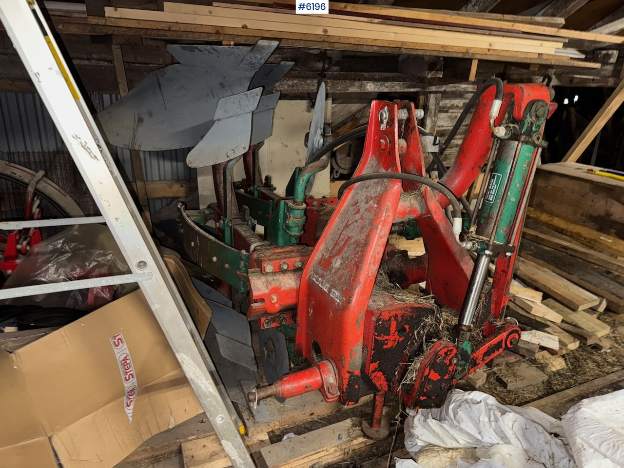 Kverneland Mod. E 3 2-furrow reversible plough. - Maşină pentru prelucrarea solului: Foto 1 Kverneland Mod. E 3 2-furrow reversible plough. - Maşină pentru prelucrarea solului: Foto 1