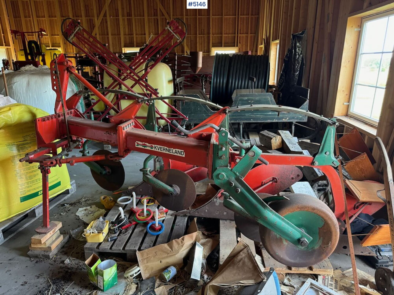 Kverneland Model A 3-furrow plough - Maşină pentru prelucrarea solului: Foto 4 Kverneland Model A 3-furrow plough - Maşină pentru prelucrarea solului: Foto 4