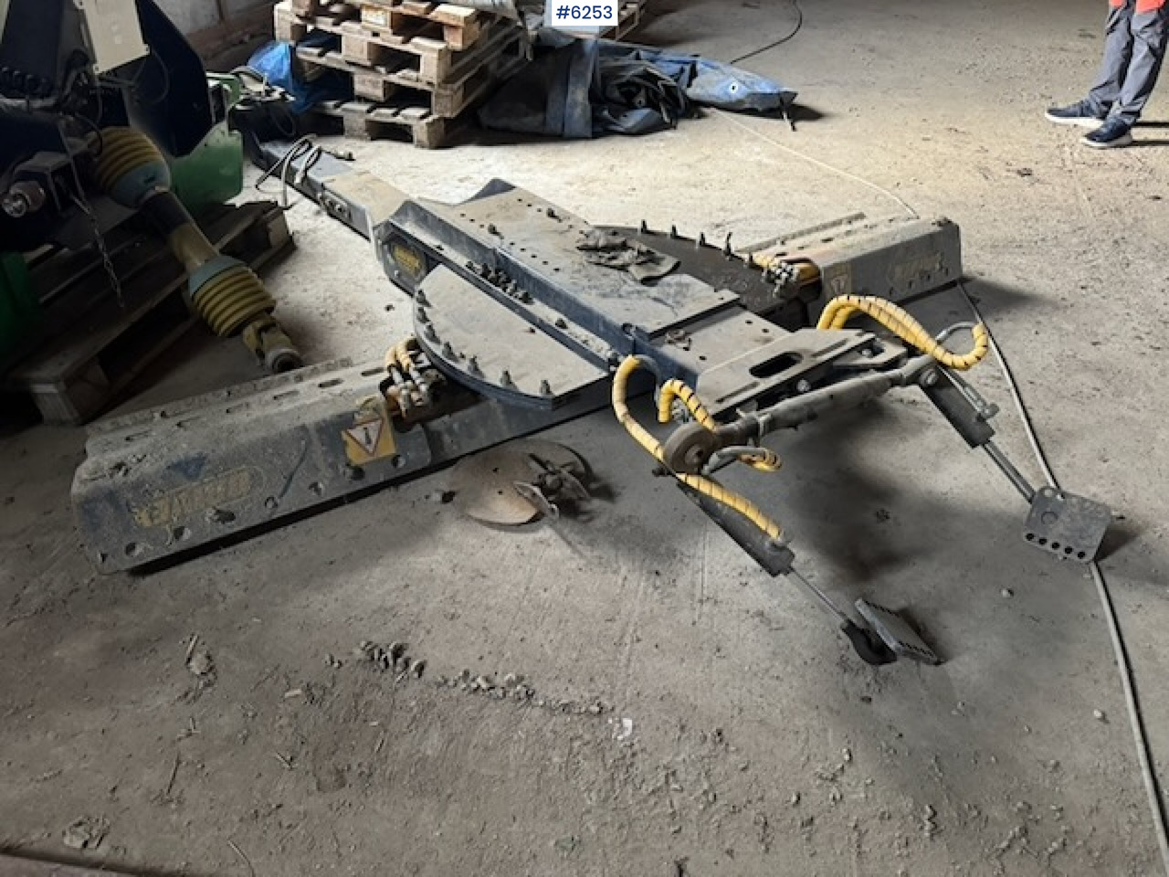 2021 Drivex EG3500 snow blade with 2021 Drivex undermount blade - Maşina comunala: Foto 4 2021 Drivex EG3500 snow blade with 2021 Drivex undermount blade - Maşina comunala: Foto 4