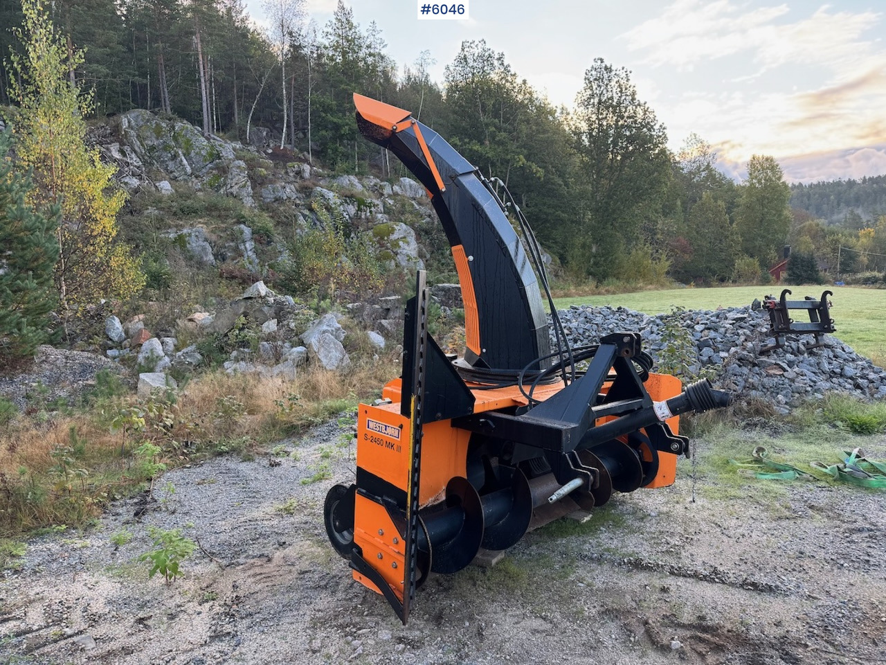 Westbjørn S-2450 MK III. - Maşina comunala: Foto 1 Westbjørn S-2450 MK III. - Maşina comunala: Foto 1