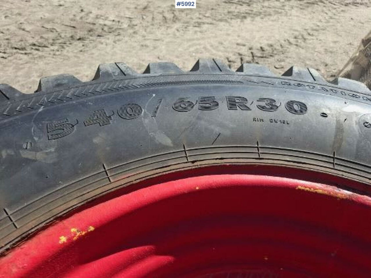 Nokian TRI2 2stk dekk på felg 540/65R30 - Roată completă: Foto 5 Nokian TRI2 2stk dekk på felg 540/65R30 - Roată completă: Foto 5