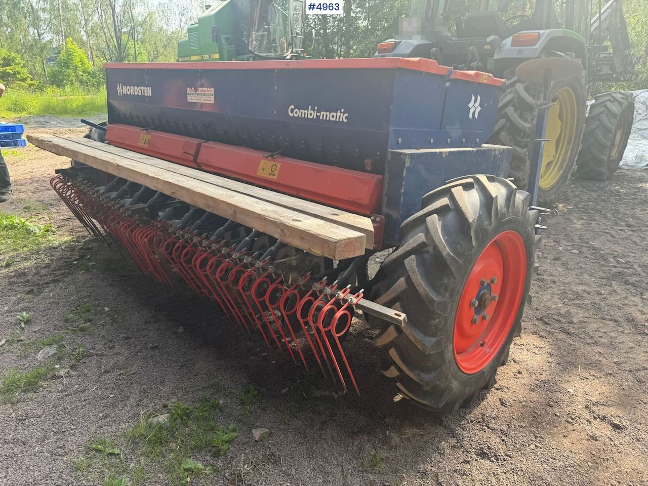 Nordsten CKG300 MK Combi seeder - Semănătoare combinată: Foto 2 Nordsten CKG300 MK Combi seeder - Semănătoare combinată: Foto 2