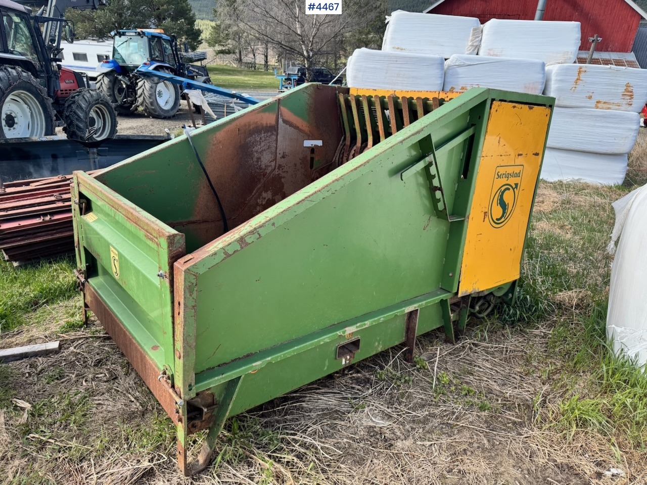 Serigstad Round Bale Cutter - Utilaje pentru fân: Foto 1 Serigstad Round Bale Cutter - Utilaje pentru fân: Foto 1