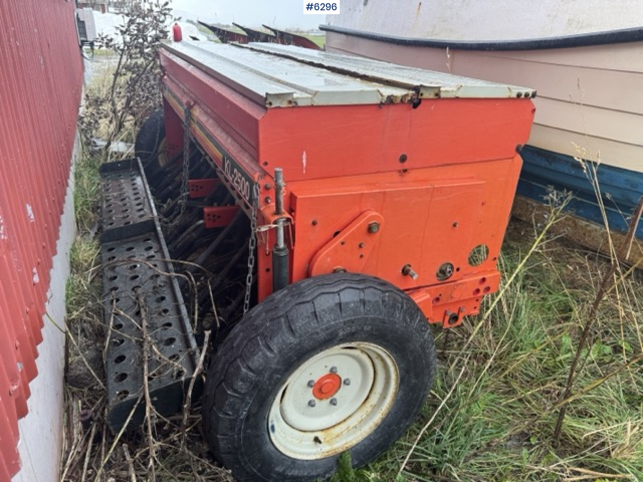Tume KL-2500 Combination Seed Drill - Semănătoare: Foto 2 Tume KL-2500 Combination Seed Drill - Semănătoare: Foto 2