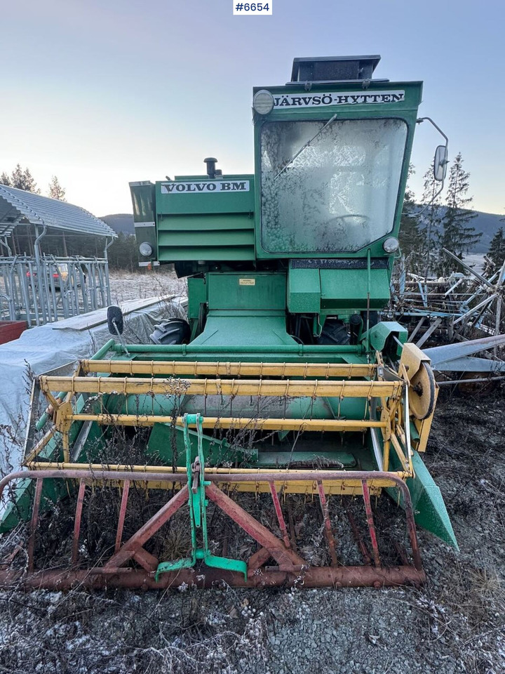 Volvo BM Active 800 Thresher - Combină de recoltat cereale: Foto 2 Volvo BM Active 800 Thresher - Combină de recoltat cereale: Foto 2