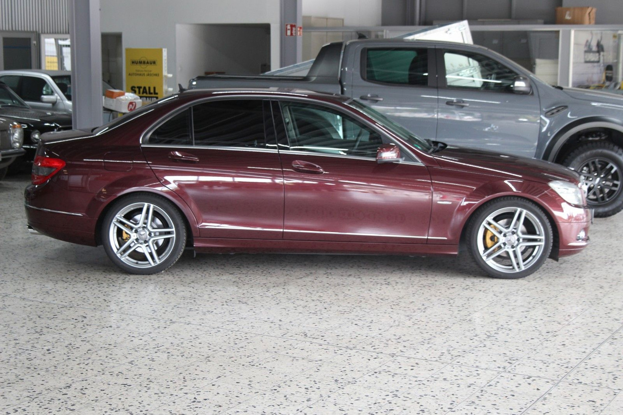 Mercedes-Benz C 230 Avantgarde Automatik sehr gepflegt! 130tKM - Berlină/ Sedan: Foto 5 Mercedes-Benz C 230 Avantgarde Automatik sehr gepflegt! 130tKM - Berlină/ Sedan: Foto 5