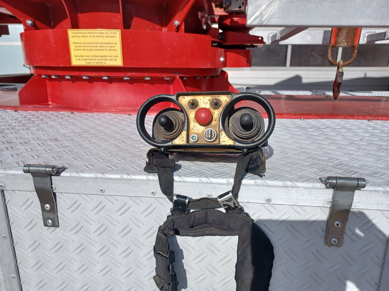 Nissan ECO - T.160 - Automacara: Foto 2 Nissan ECO - T.160 - Automacara: Foto 2