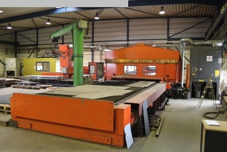 BYSTRONIC Bystar 4025 - Utilaj prelucrare metal: Foto 2 BYSTRONIC Bystar 4025 - Utilaj prelucrare metal: Foto 2