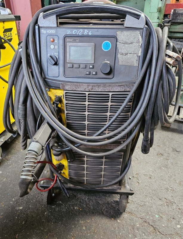 ESAB AB Tig 400iw - Echipamente pentru sudare: Foto 1 ESAB AB Tig 400iw - Echipamente pentru sudare: Foto 1