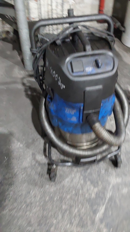 NILFISK ALTO Alto - Aspirator industrial: Foto 2 NILFISK ALTO Alto - Aspirator industrial: Foto 2