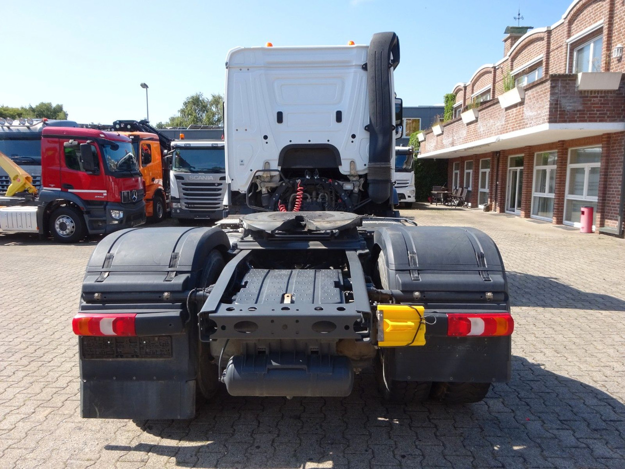 Mercedes-Benz 1846 Actros SZM HAD ALLRAD - Cap tractor: Foto 5 Mercedes-Benz 1846 Actros SZM HAD ALLRAD - Cap tractor: Foto 5