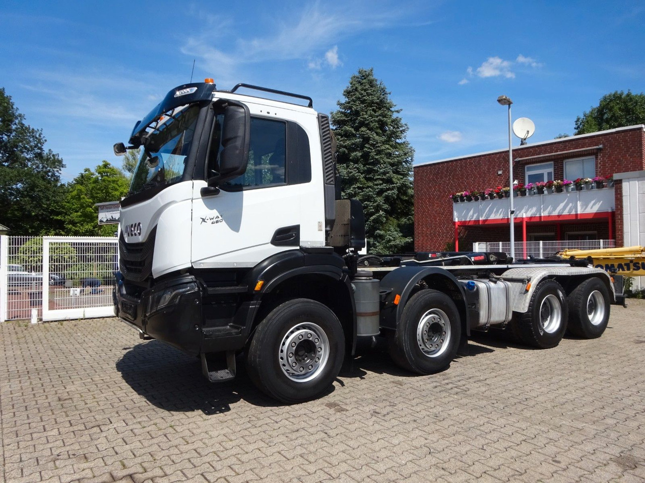 Iveco X-WAY 480 HIAB ABROLLER 8x4 - Camion cu cârlig: Foto 4 Iveco X-WAY 480 HIAB ABROLLER 8x4 - Camion cu cârlig: Foto 4