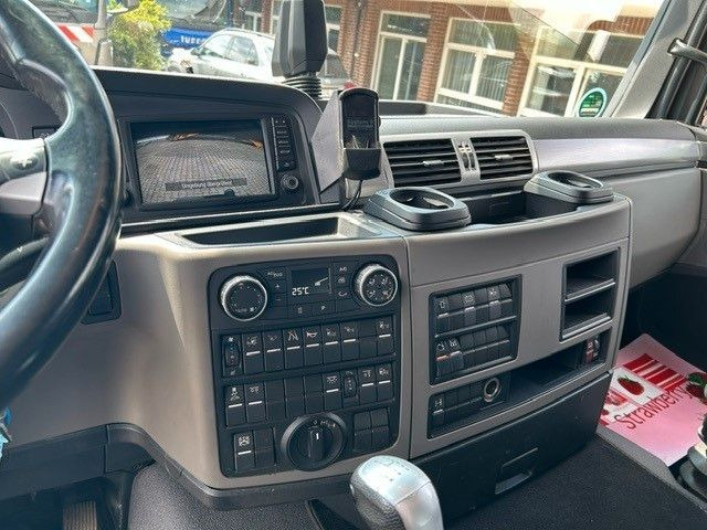 Camion cu cârlig, Camion cu macara MAN 26.500 Abroller + Fassi F125A Kran  6x2-4 Allrad MAN 26.500 Abroller + Fassi F125A Kran  6x2-4 Allrad: Foto 17