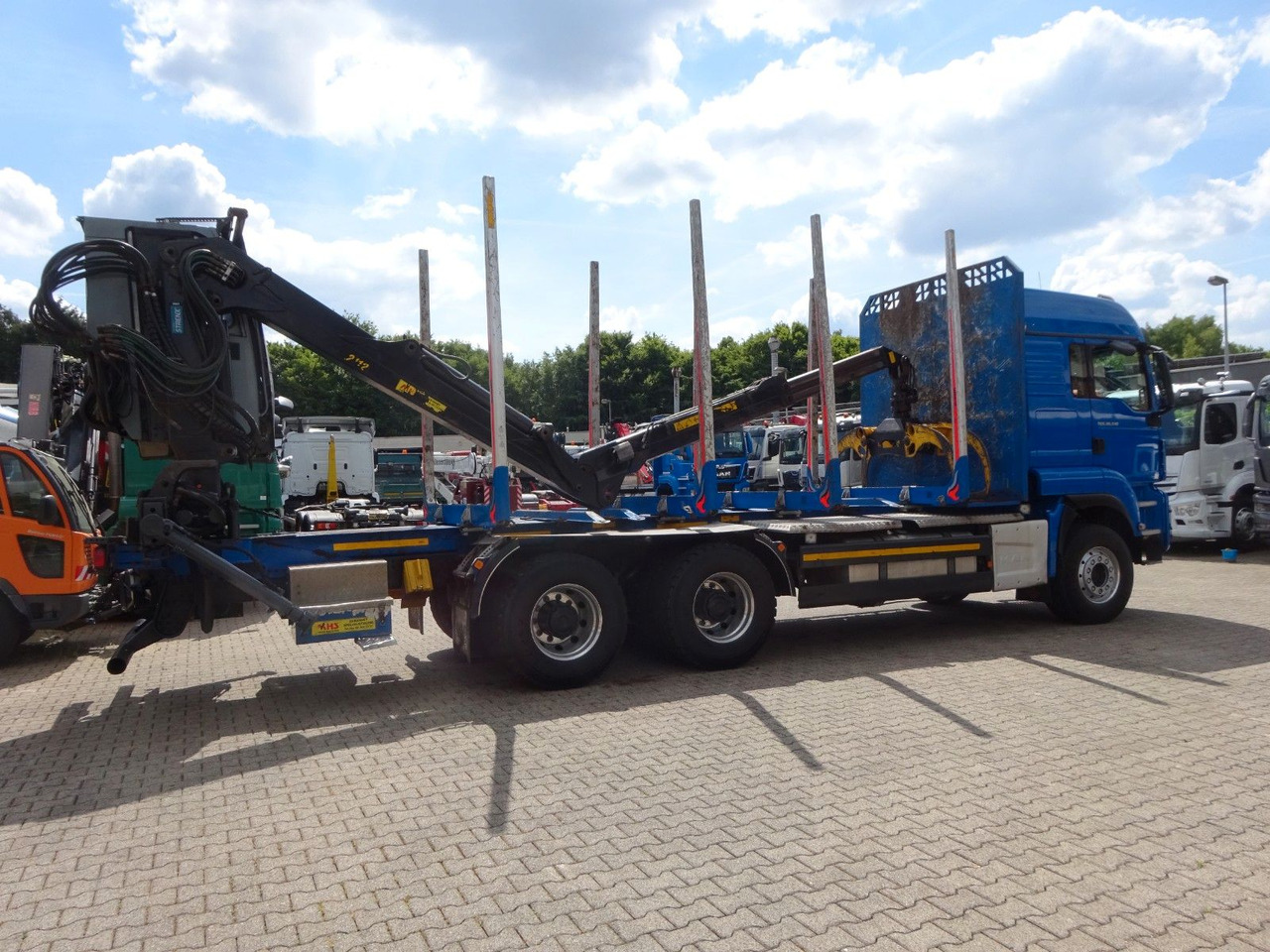 MAN 26.510 mit KESLA 2112 Holzkran+Kabine+Greifer - Camion forestier, Camion cu macara: Foto 2 MAN 26.510 mit KESLA 2112 Holzkran+Kabine+Greifer - Camion forestier, Camion cu macara: Foto 2