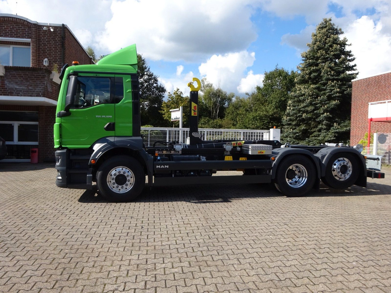 MAN 26.520 TGS HYVA Abroller 6x2 NEU - Camion cu cârlig: Foto 3 MAN 26.520 TGS HYVA Abroller 6x2 NEU - Camion cu cârlig: Foto 3