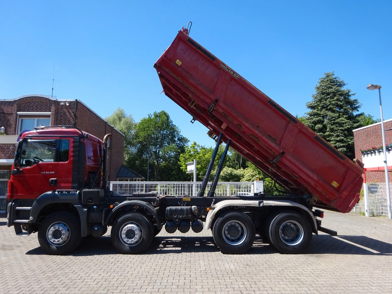 MAN 35.480 TGS MEILLER 3Skipper + Bordmatik - Camion basculantă: Foto 4 MAN 35.480 TGS MEILLER 3Skipper + Bordmatik - Camion basculantă: Foto 4