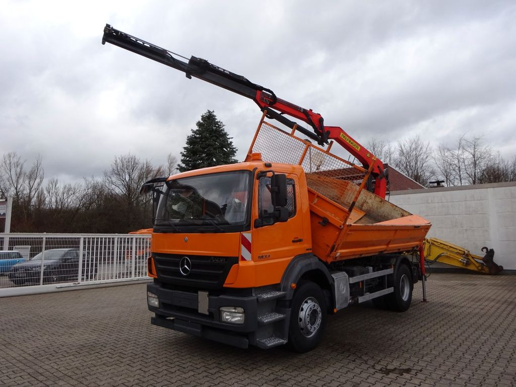 Mercedes-Benz 1833 Axor Kipper mit Kran Wechselsytem Mercedes-Benz 1833 Axor Kipper mit Kran Wechselsytem - Camion basculantă, Camion cu macara: Foto 2 Mercedes-Benz 1833 Axor Kipper mit Kran Wechselsytem Mercedes-Benz 1833 Axor Kipper mit Kran Wechselsytem - Camion basculantă, Camion cu macara: Foto 2