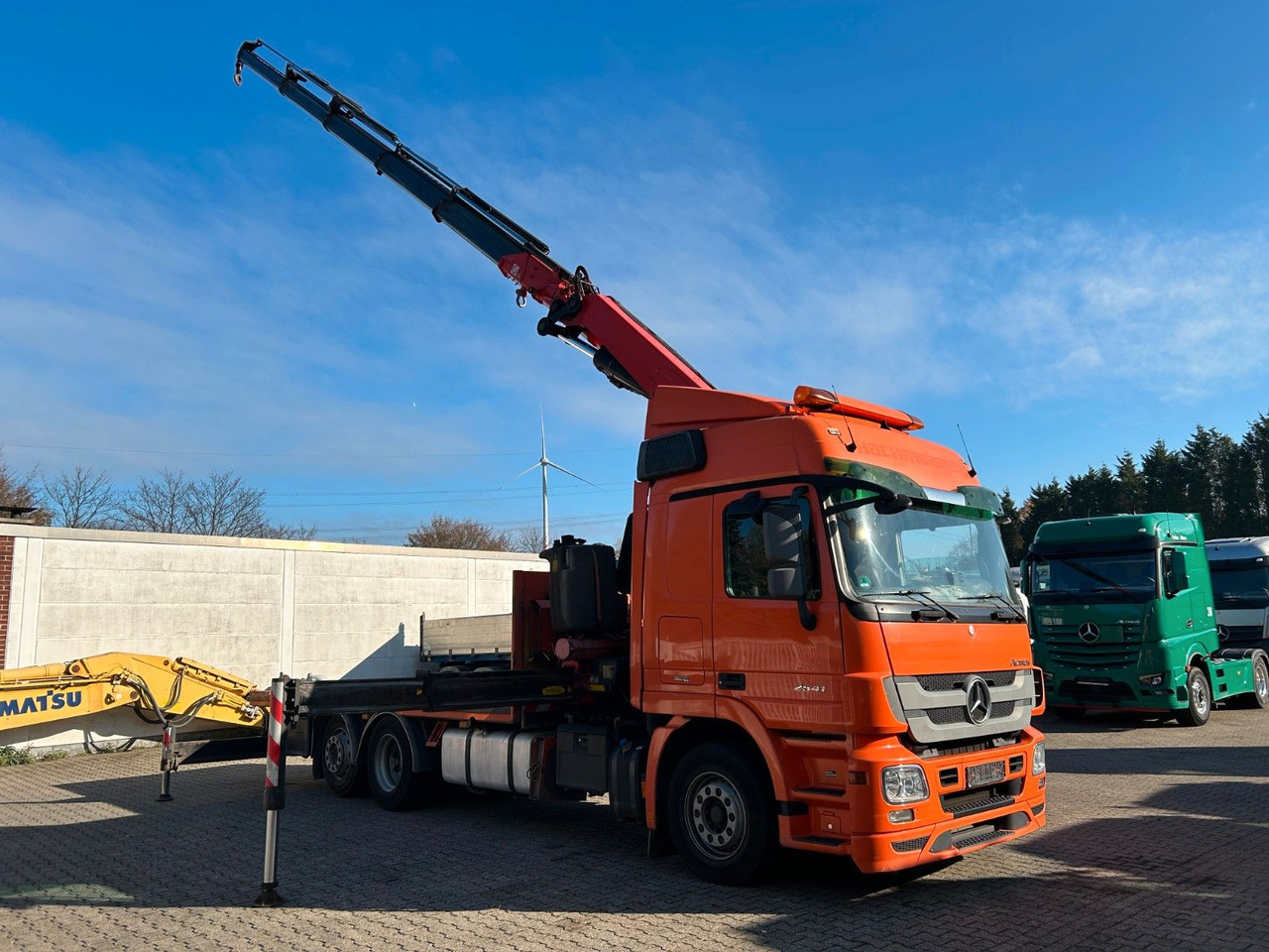 Mercedes-Benz 2541 Actros Plattform + FASSI Kran 6X2 - Camion cu macara: Foto 4 Mercedes-Benz 2541 Actros Plattform + FASSI Kran 6X2 - Camion cu macara: Foto 4