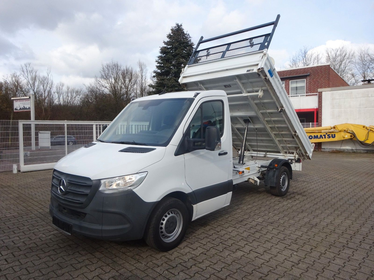 Mercedes-Benz 314 CDI Sprinter MEILLER 3Skipper 4x2 - Autoutilitară basculantă: Foto 2 Mercedes-Benz 314 CDI Sprinter MEILLER 3Skipper 4x2 - Autoutilitară basculantă: Foto 2