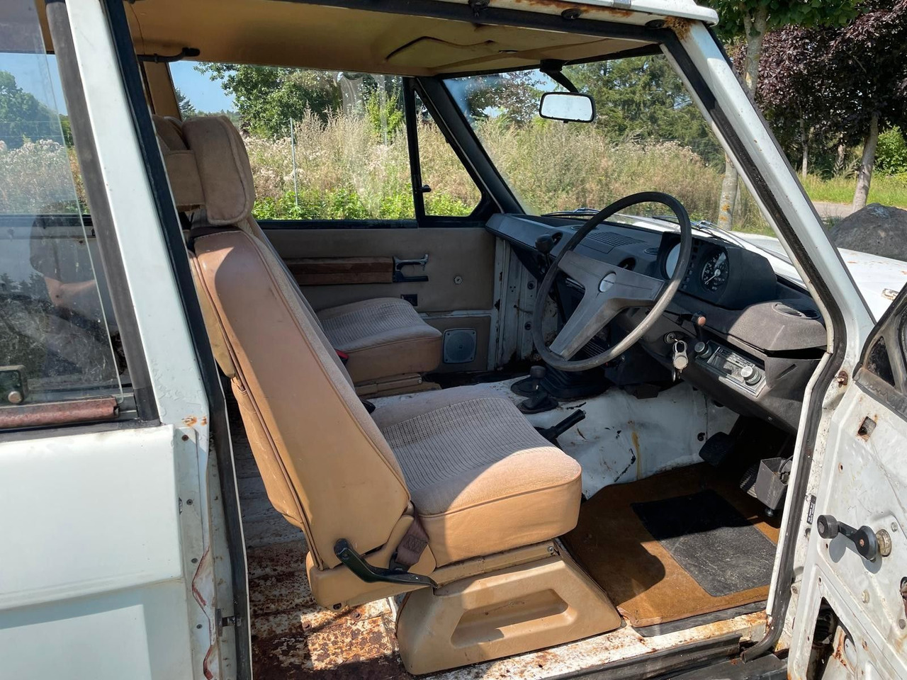 SUV Land Rover Range Rover Classic Suffix A: Foto 14 SUV Land Rover Range Rover Classic Suffix A: Foto 14