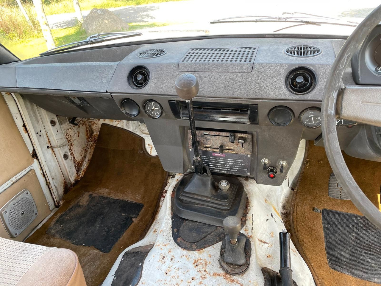 SUV Land Rover Range Rover Classic Suffix A: Foto 16 SUV Land Rover Range Rover Classic Suffix A: Foto 16