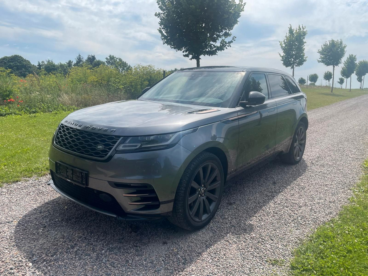 Land Rover Range Rover Velar R-Dynamic 3.0D 4WD Land Rover Velar R-Dynamic 3.0D 4WD *LKW zullasung: 2 sitze - SUV: Foto 1 Land Rover Range Rover Velar R-Dynamic 3.0D 4WD Land Rover Velar R-Dynamic 3.0D 4WD *LKW zullasung: 2 sitze - SUV: Foto 1