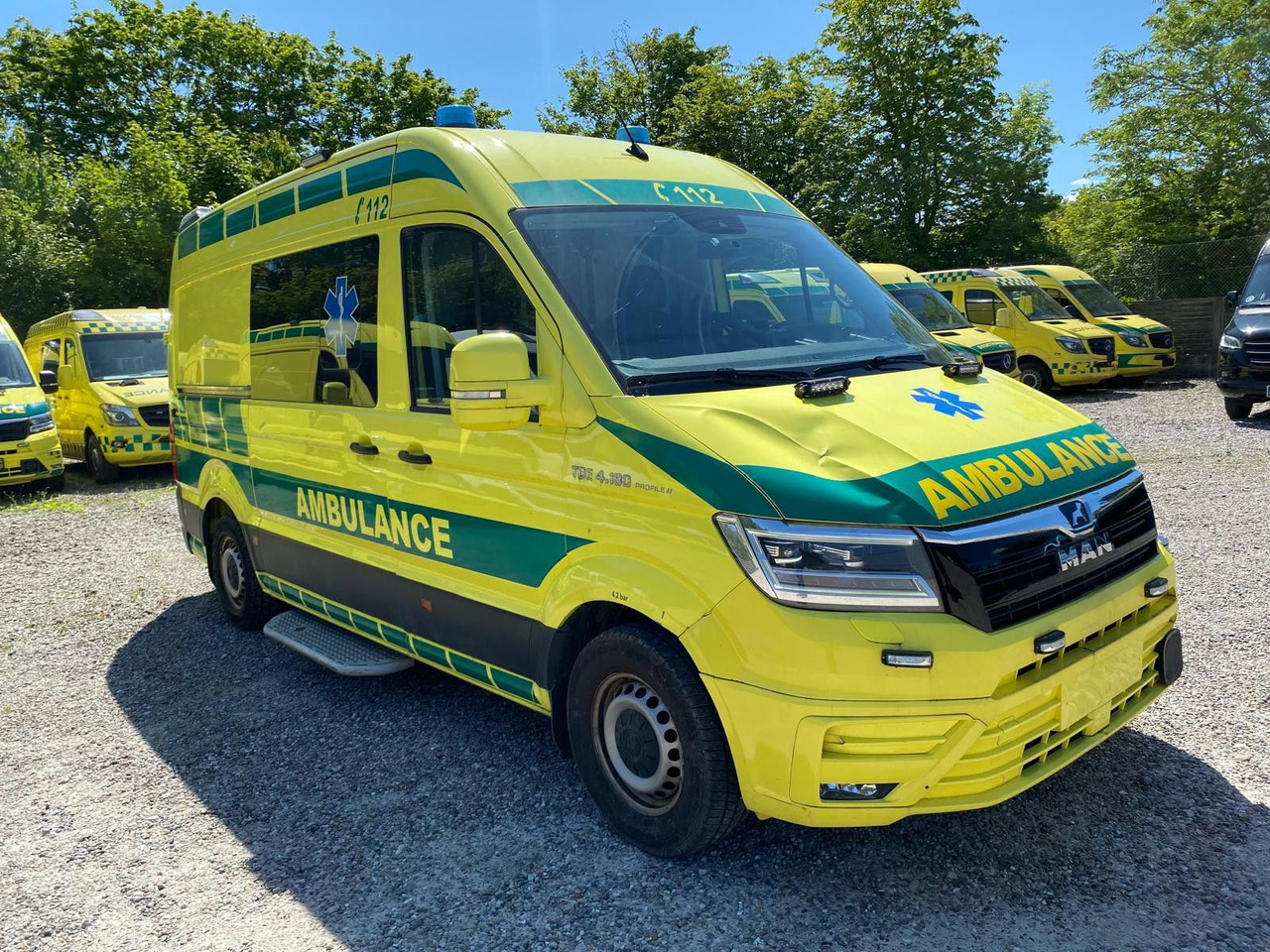 MAN TGE 4.180 Ambulance * 28 000 € netto - Ambulanță: Foto 2 MAN TGE 4.180 Ambulance * 28 000 € netto - Ambulanță: Foto 2