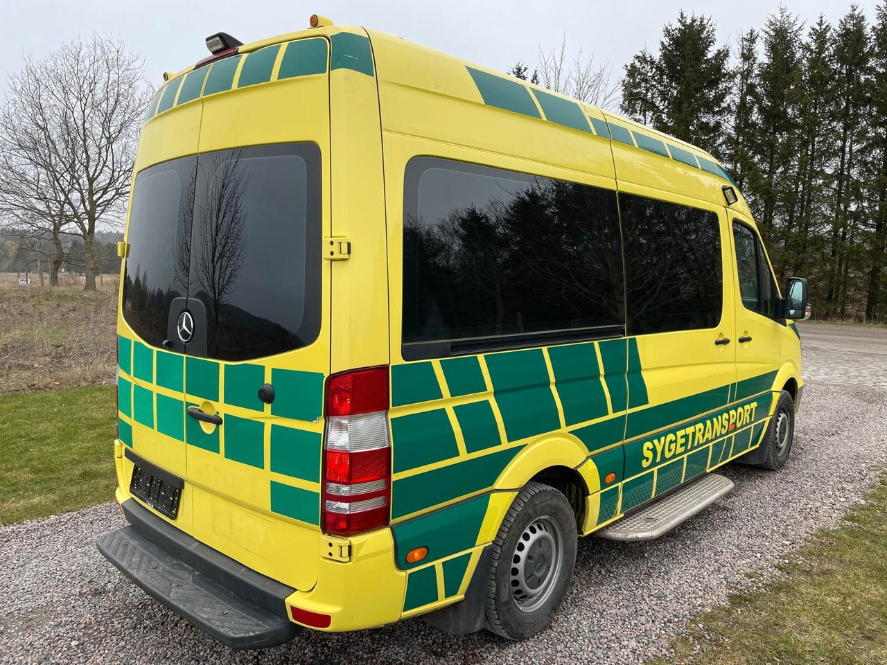 Mercedes-Benz Sprinter II Kasten 316 CDI Ambulance * - Ambulanță: Foto 5 Mercedes-Benz Sprinter II Kasten 316 CDI Ambulance * - Ambulanță: Foto 5