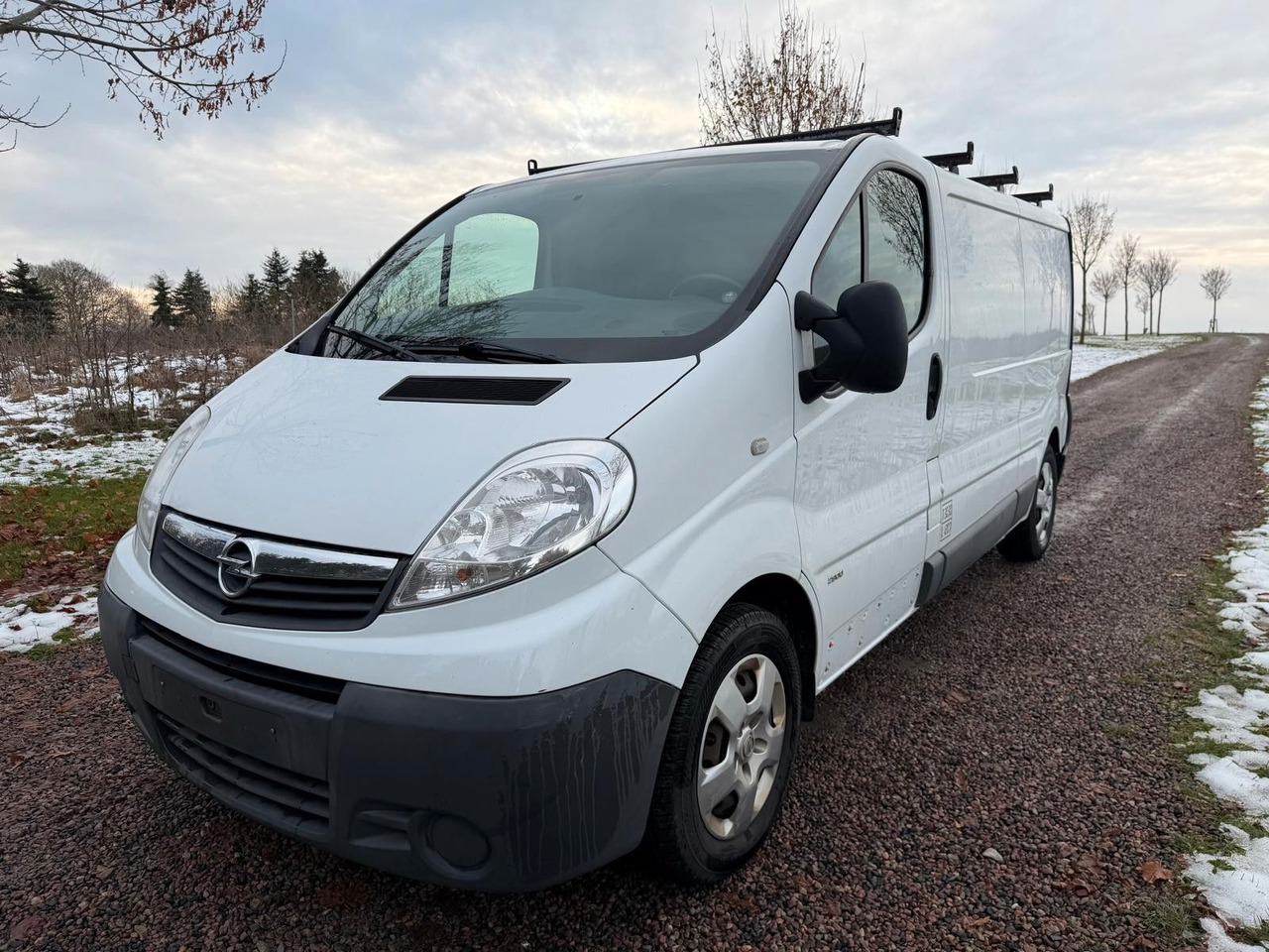 Opel Vivaro 2.0 CDTi *A/C *Long *nur 119000km - Dubă: Foto 1 Opel Vivaro 2.0 CDTi *A/C *Long *nur 119000km - Dubă: Foto 1