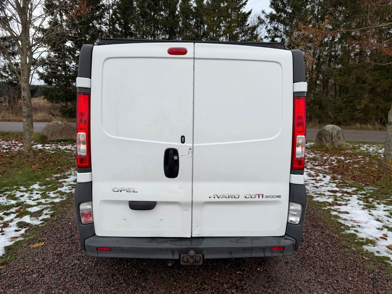 Opel Vivaro 2.0 CDTi *A/C *Long *nur 119000km - Dubă: Foto 4 Opel Vivaro 2.0 CDTi *A/C *Long *nur 119000km - Dubă: Foto 4