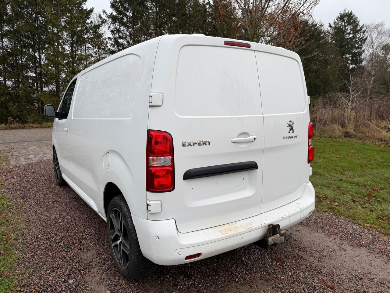 Peugeot Expert Kasten Premium L2 - Autoutilitară compactă: Foto 3 Peugeot Expert Kasten Premium L2 - Autoutilitară compactă: Foto 3