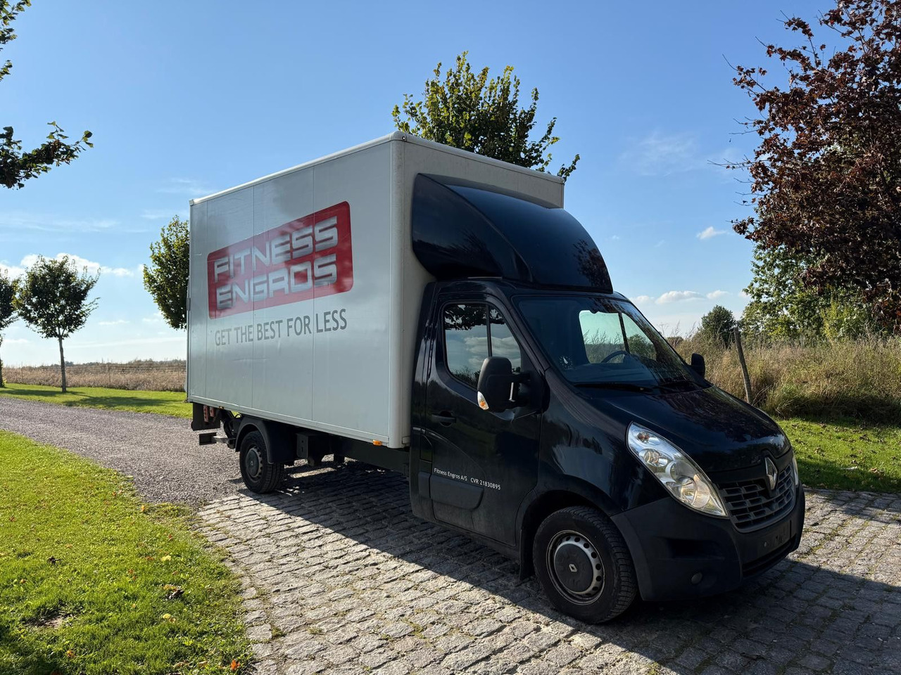Renault Master III 2.3dCi box L:4,2 m x H:2,5m x B:2,2m - Autoutilitară cu platformă: Foto 1 Renault Master III 2.3dCi box L:4,2 m x H:2,5m x B:2,2m - Autoutilitară cu platformă: Foto 1