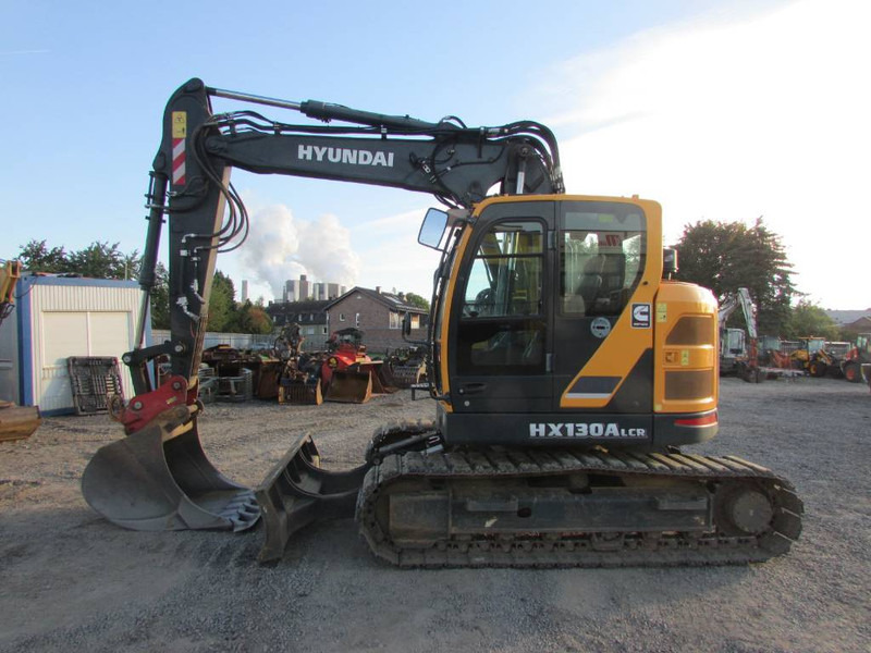 Hyundai HX 130 ALCR Kettenbagger 76.000 EUR / AC - Excavator pe şenile: Foto 1 Hyundai HX 130 ALCR Kettenbagger 76.000 EUR / AC - Excavator pe şenile: Foto 1