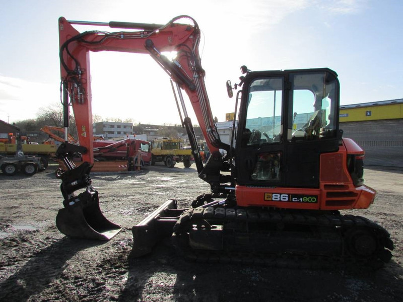 JCB 86 C-1 Minibagger 43.500 EUR - Mini excavator: Foto 5 JCB 86 C-1 Minibagger 43.500 EUR - Mini excavator: Foto 5