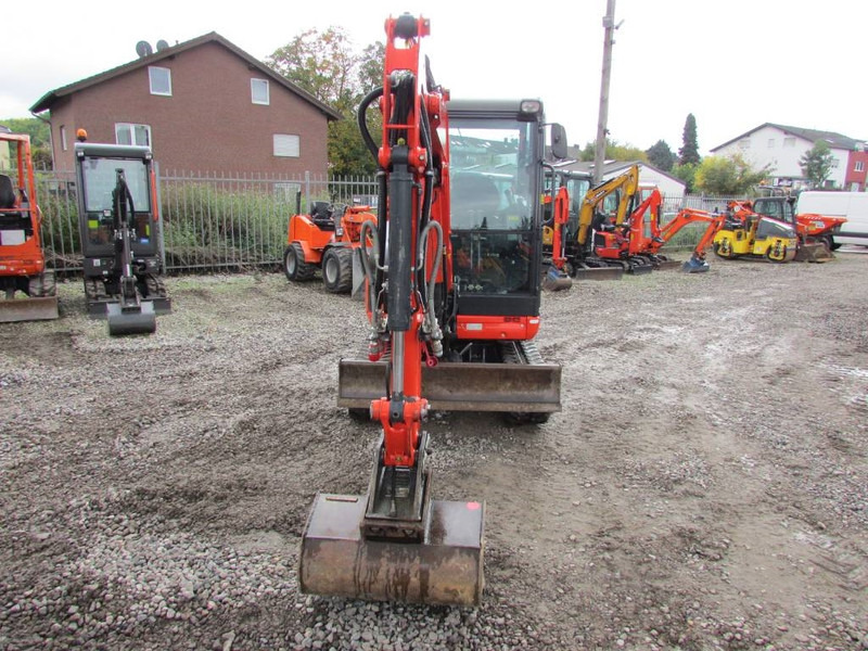 Kubota KX 027-4 HI Minibagger 31.000 EUR - Mini excavator: Foto 3 Kubota KX 027-4 HI Minibagger 31.000 EUR - Mini excavator: Foto 3