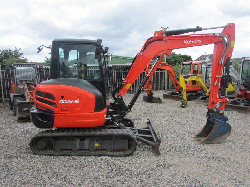 Kubota KX 042-4a HI Minibagger 38.000 EUR - Mini excavator: Foto 1 Kubota KX 042-4a HI Minibagger 38.000 EUR - Mini excavator: Foto 1