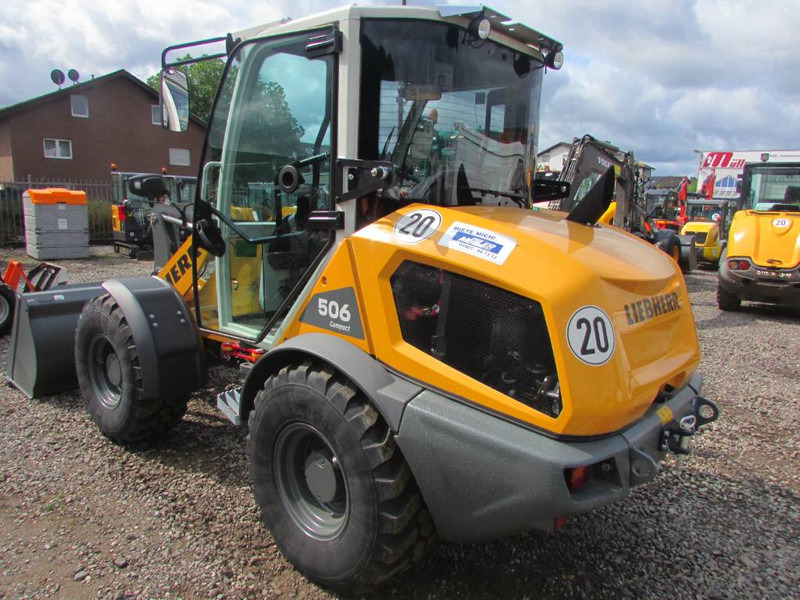 Liebherr L 506 C Compact 47.000 EUR netto Radlader 506C - Încărcător frontal pe pneuri: Foto 4 Liebherr L 506 C Compact 47.000 EUR netto Radlader 506C - Încărcător frontal pe pneuri: Foto 4