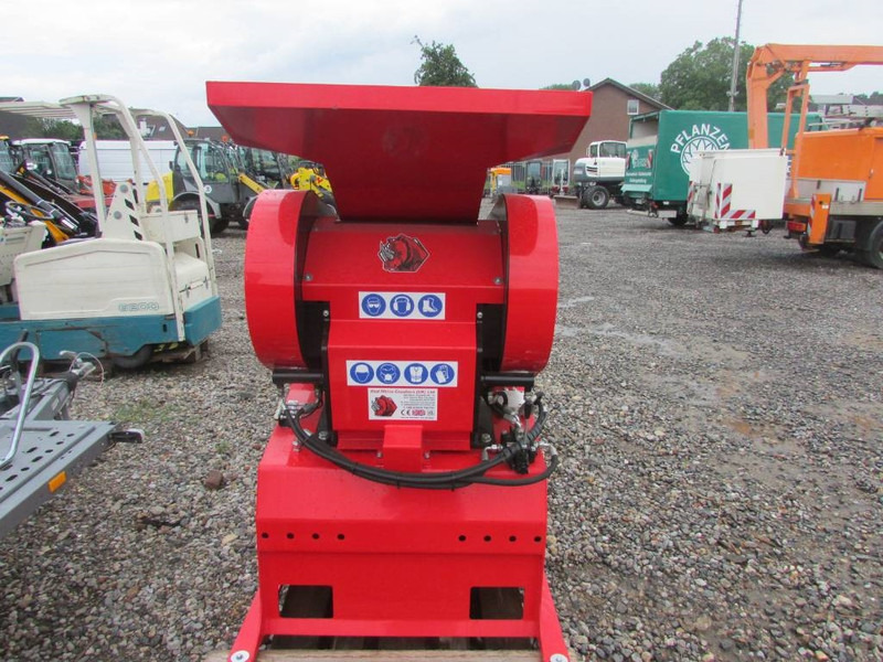 Red Rhino 2000 Brecheranlage mit RedRhino Powerpack - Concasor: Foto 5 Red Rhino 2000 Brecheranlage mit RedRhino Powerpack - Concasor: Foto 5