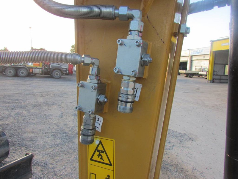 Sany SY 50 U Minibagger / AC / 31.000 EUR - Mini excavator: Foto 4 Sany SY 50 U Minibagger / AC / 31.000 EUR - Mini excavator: Foto 4